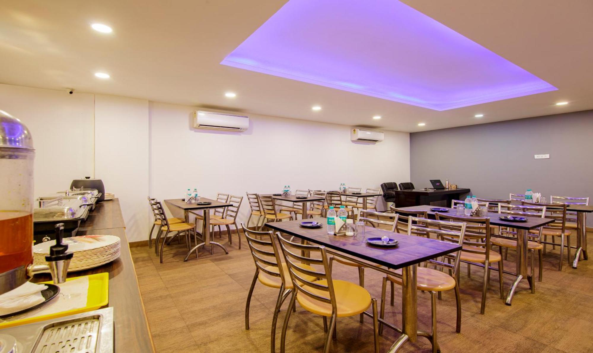 Hotel Treebo Noida Express Exteriér fotografie