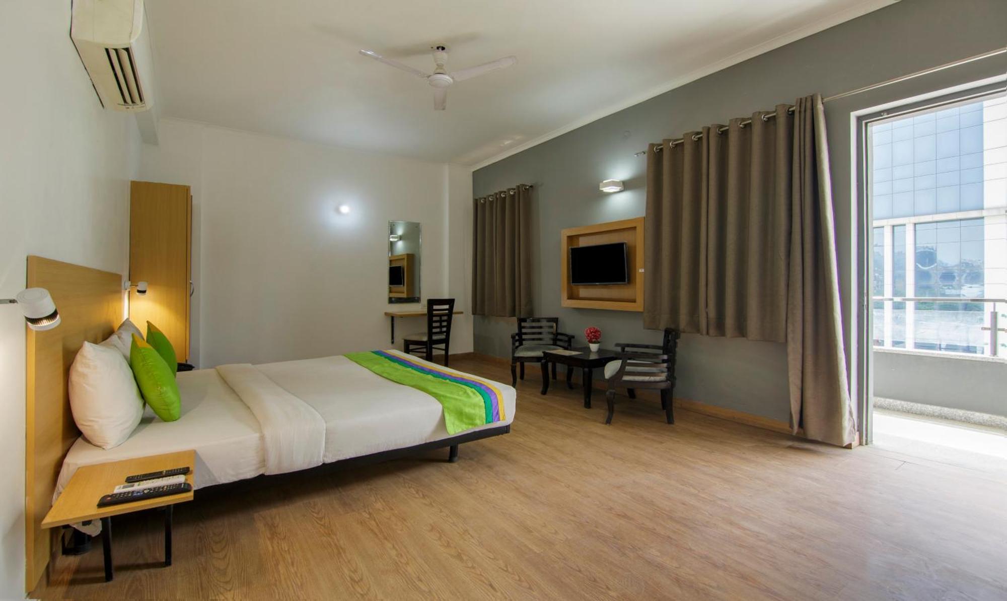 Hotel Treebo Noida Express Exteriér fotografie